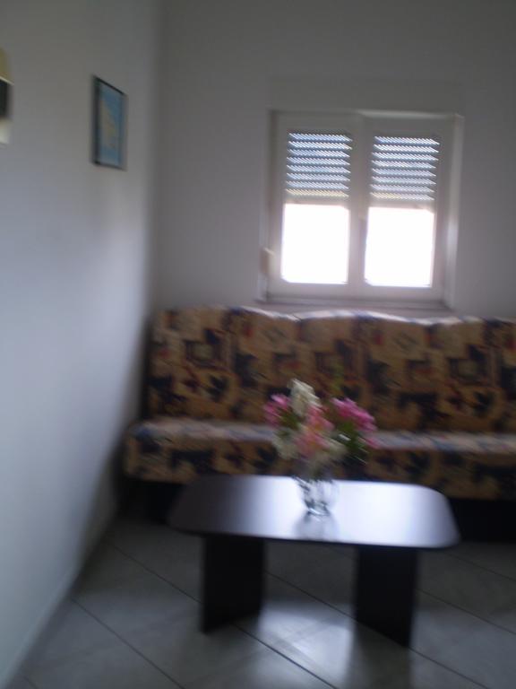 Apartmani Marija&Damir Vir Exterior photo